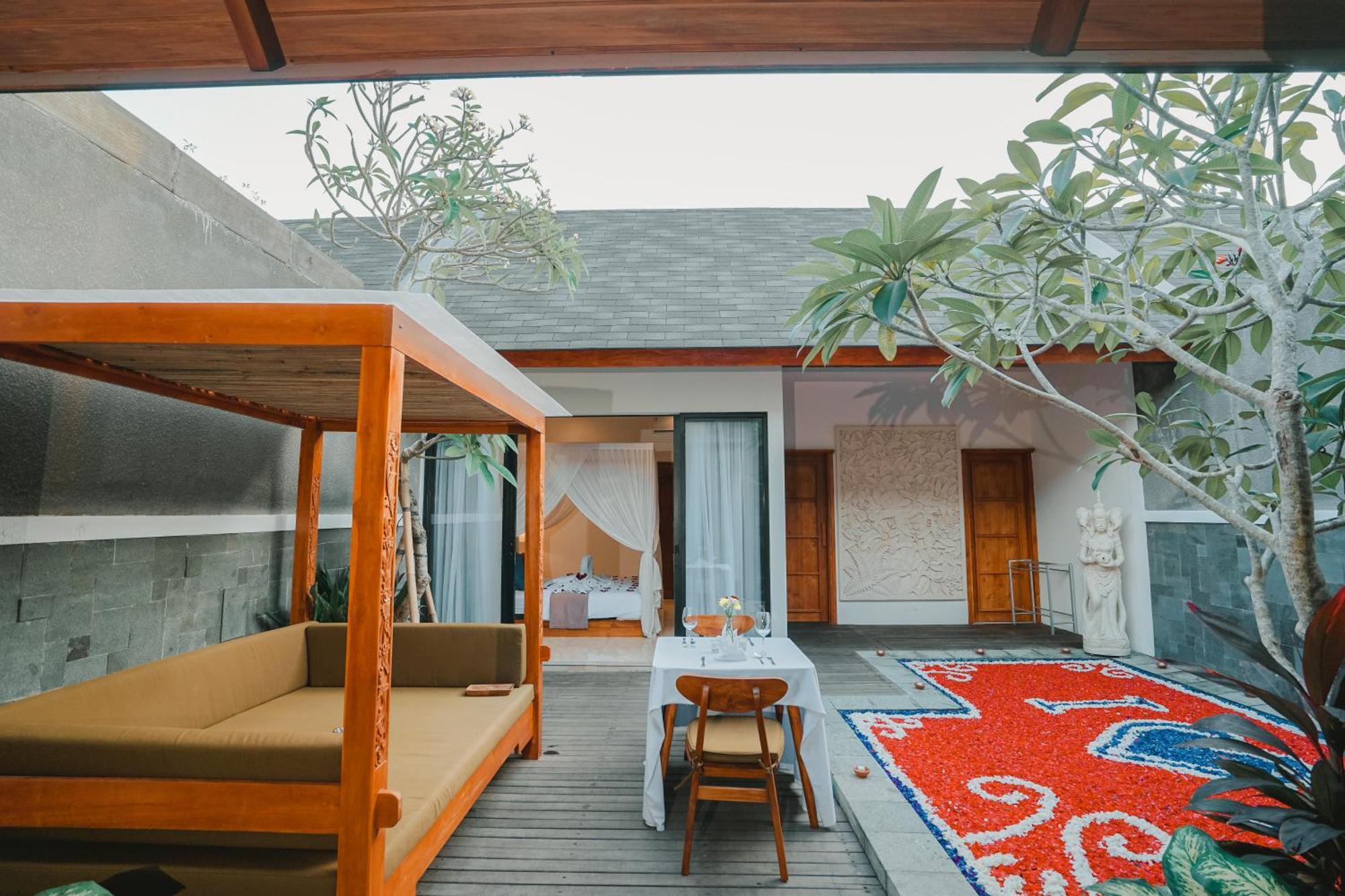 Villa Bulan Bali Jimbaran  Exterior photo