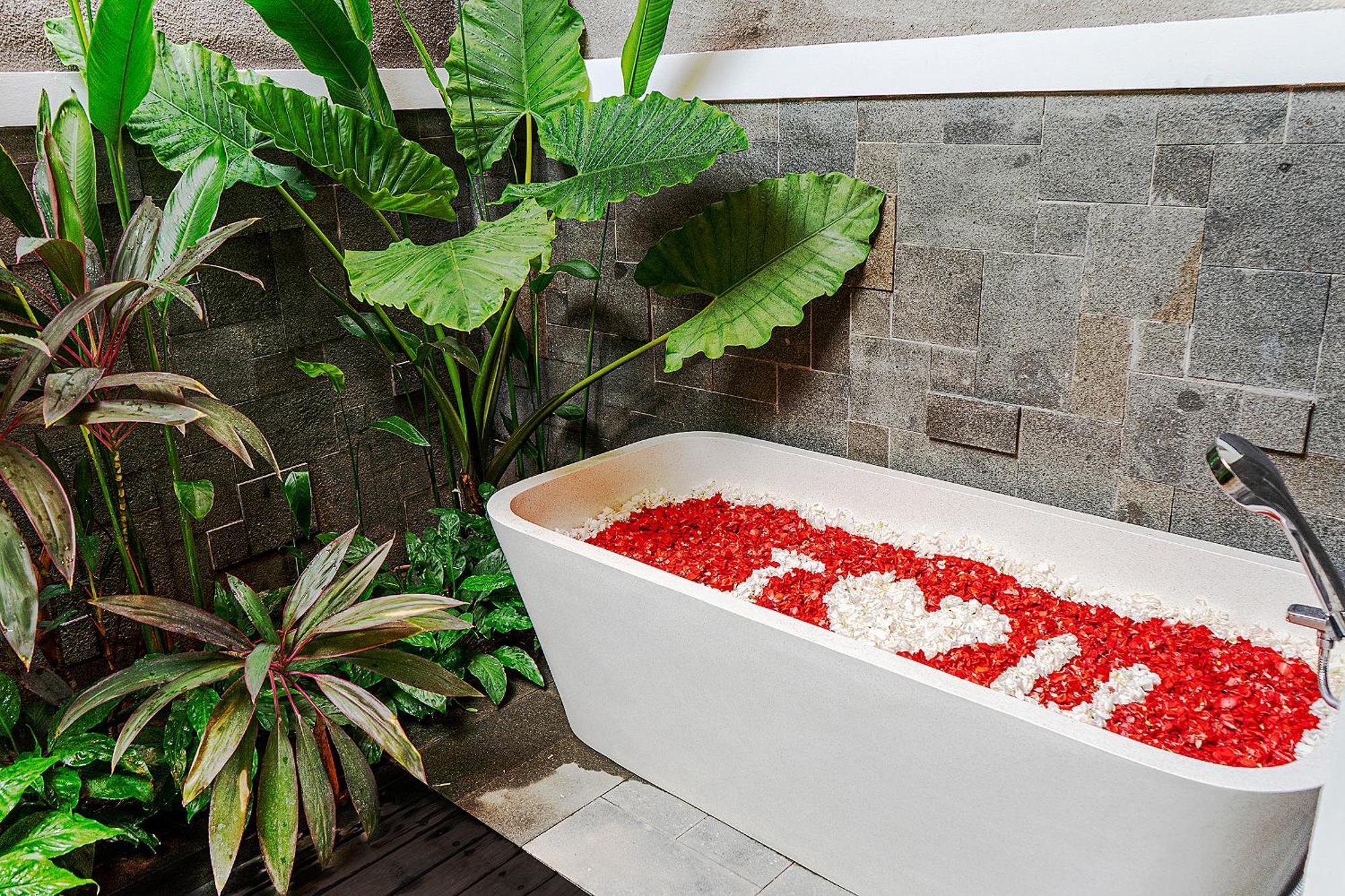 Villa Bulan Bali Jimbaran  Exterior photo